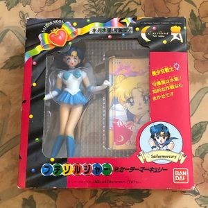 1992 Sailor Mercury Petit Soldies Action Figure